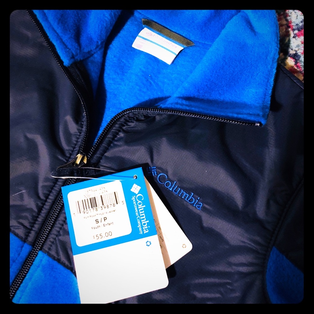 Fall is Coming 🍁NWT Columbia Youth Jacket. Small